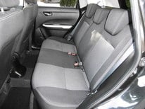 SUZUKI VITARA SCHWARZ 2WD 0691