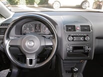 VW TOURAN 1,6  SCHWARZ 7084