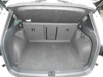SEAT ATECA WEISS 0642