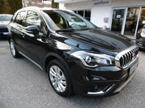 SUZUKI SX4 S CROSS SCHWARZ