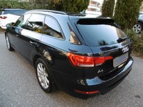 AUDI A4 DUNKEL BLAU