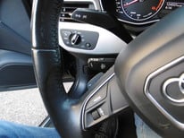 AUDI A4 DUNKEL BLAU