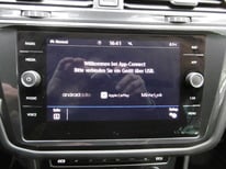 VW TIGUAN NEU SCHWARZ 5414