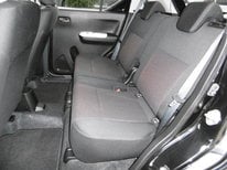 SUZUKI IGNIS SCHWARZ 2952