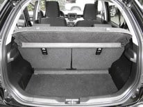 SUZUKI IGNIS SCHWARZ 2952