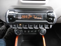 SUZUKI IGNIS SCHWARZ 2952