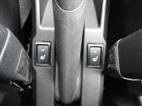 SUZUKI IGNIS SCHWARZ 2952
