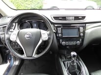 NISSAN X TRAIL