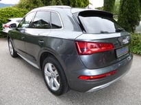 AUDI Q5 GRAU S-LINE 2514