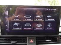 AUDI A4 NEU 2218
