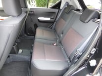SUZUKI IGNIS SCHWARZ 2WD 6540