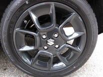 SUZUKI IGNIS SCHWARZ 2WD 6540