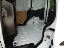 FORD TRANSIT COURIER