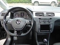 VW CADDY 4 MOTION SCHWARZ 226