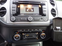 VW TIGUAN WEISS 1682