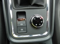 SEAT ATECA SCHWARZ 4809
