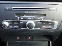 AUDI Q3 FB649BF