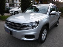 VW TIGUAN SILBER ALT EM412YZ