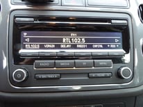 VW TIGUAN SILBER ALT EM412YZ
