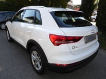 AUDI Q3 WEISS GB588PP