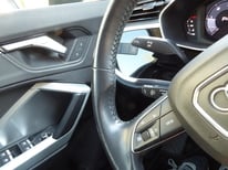 AUDI Q3 WEISS GB588PP
