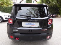 JEEP RENEGADE SCHWARZ GJ875KC
