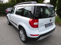SKODA YETI WEISS 1666