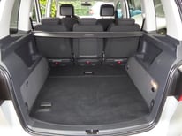 VW TOURAN SILBER 7310
