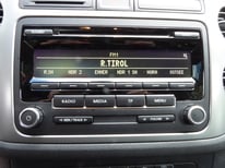 VW TIGUAN WEISS 2194