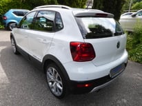 VW POLO CROSS FG487NA