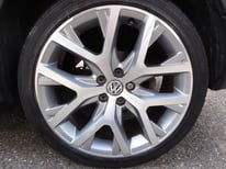 VW POLO CROSS FG487NA