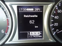 SUZUKI VITARA ORANGE GN861ZF