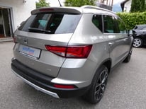 SEAT ATECA GRAU FF933CL