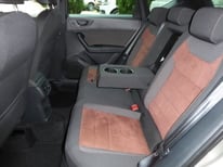 SEAT ATECA GRAU FF933CL