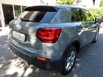 AUDI Q2 GRAU FR527MJ