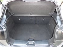 MERCEDES A180 GRAU FY905VV