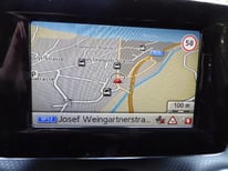 MERCEDES A180 GRAU FY905VV