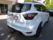 FORD KUGA WEISS 4355