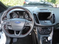 FORD KUGA WEISS 4355