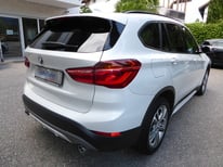 BMW X1 WEISS 1762