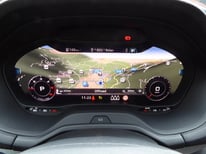 AUDI Q2 SCHWARZ GE062SS