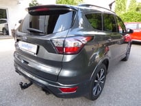FORD KUGA GRAU 0519