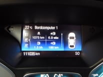 FORD KUGA GRAU 0519