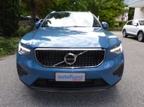 VOLVO XC40 BLAU GK775RY