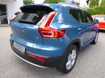 VOLVO XC40 BLAU GK775RY