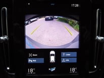 VOLVO XC40 BLAU GK775RY