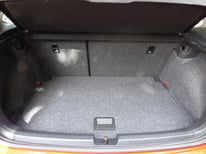 VW POLO 1,0 ROT GL245MR