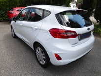 FORD FIESTA WEISS GD153TD
