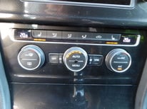 VW GOLF GTD 4392