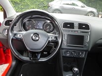 VW POLO ROT GY857WD